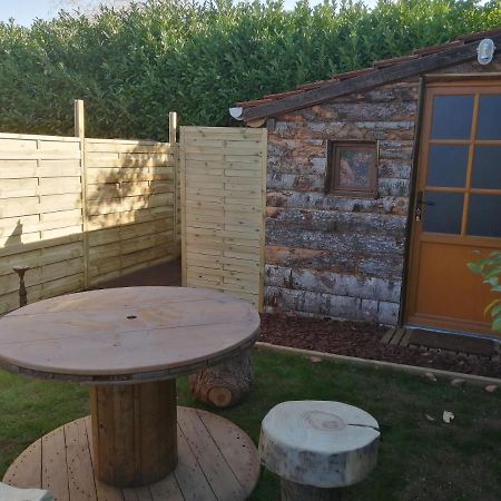 Cabane en bois Chatuzange-le-Goubet Exterior foto