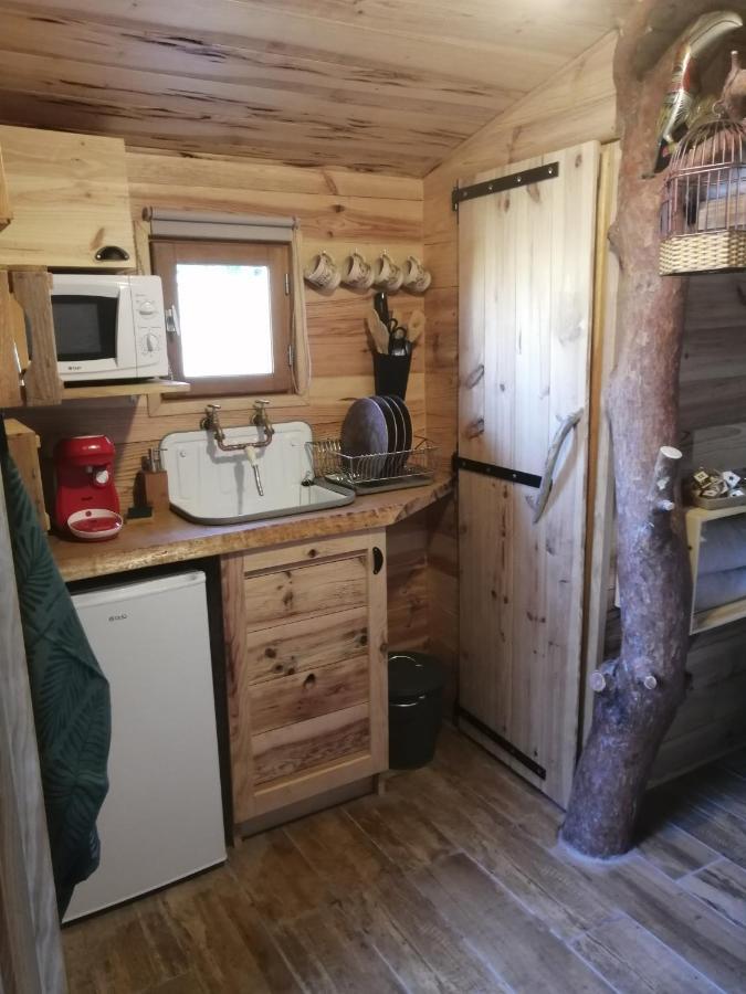 Cabane en bois Chatuzange-le-Goubet Exterior foto